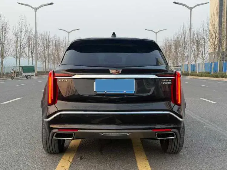 2025 Cadillac XT5 2.0T 237HP L4 9AT,autocango,china used car exporter,china ev exporter,chinese used car exporter,chinese used ev exporter