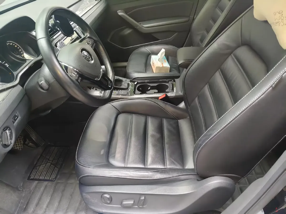 2017 Volkswagen Passat 1.4T 150HP L4 7DCT,autocango,china used car exporter,china ev exporter,chinese used car exporter,chinese used ev exporter