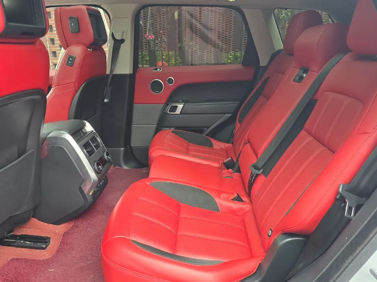 2021 Land Rover Range Rover Sport 3.0T 360HP L6 8AT,autocango,china used car exporter,china ev exporter,chinese used car exporter,chinese used ev exporter