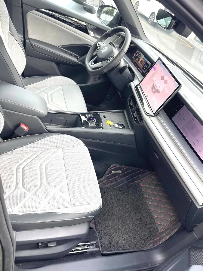 2025 Volkswagen Tayron 2.0T 220HP L4 7DCT,autocango,china used car exporter,china ev exporter,chinese used car exporter,chinese used ev exporter