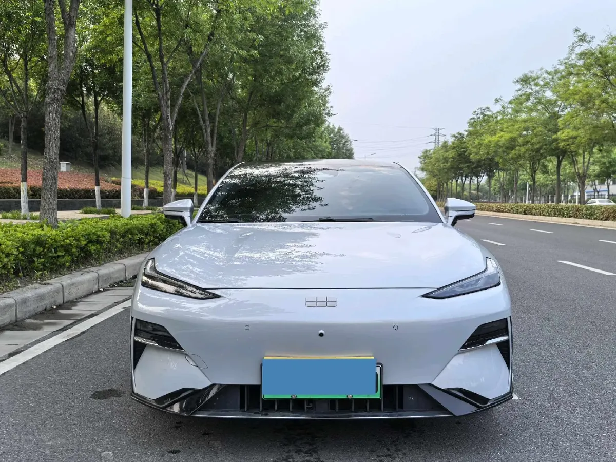 2025 Geely Galaxy E8 BEV 76KWH,autocango,china used car exporter,china ev exporter,chinese used car exporter,chinese used ev exporter
