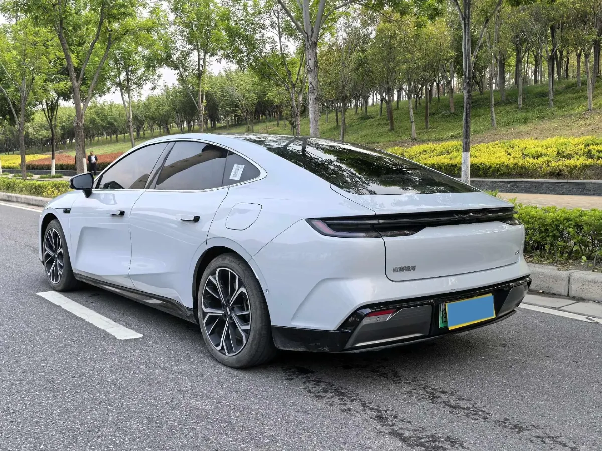 2025 Geely Galaxy E8 BEV 76KWH,autocango,china used car exporter,china ev exporter,chinese used car exporter,chinese used ev exporter