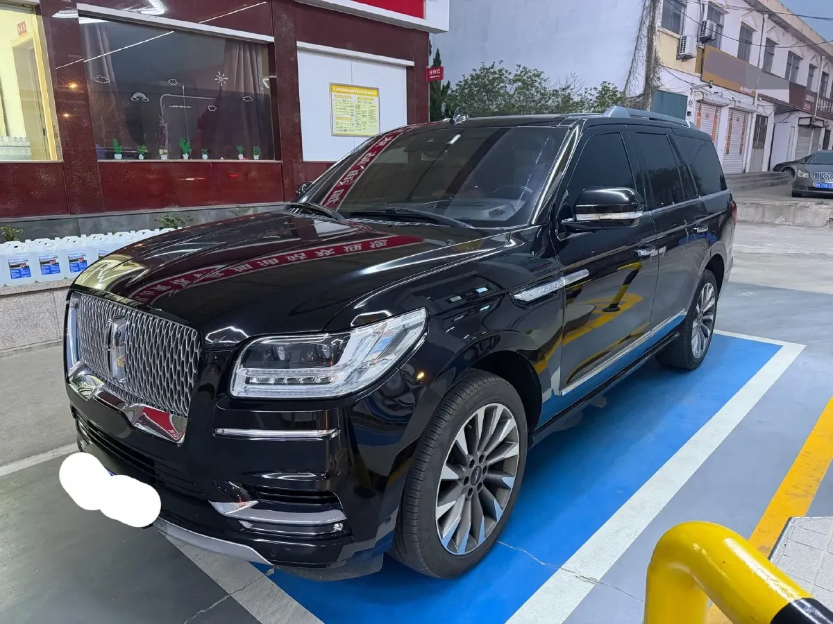 2019 Lincoln Navigator 3.5T 388HP V6 10AT,autocango,china used car exporter,china ev exporter,chinese used car exporter,chinese used ev exporter