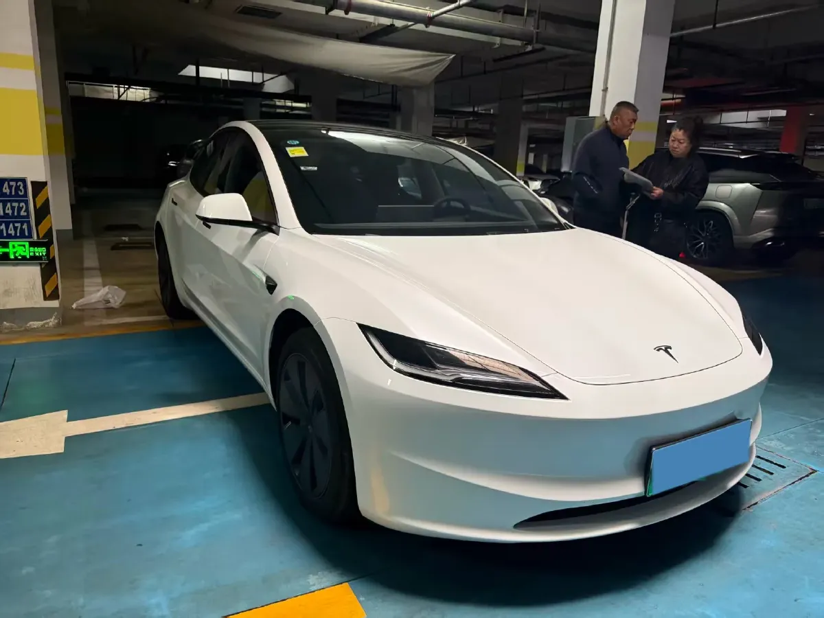 2025 Tesla Model 3 BEV,autocango,china used car exporter,china ev exporter,chinese used car exporter,chinese used ev exporter