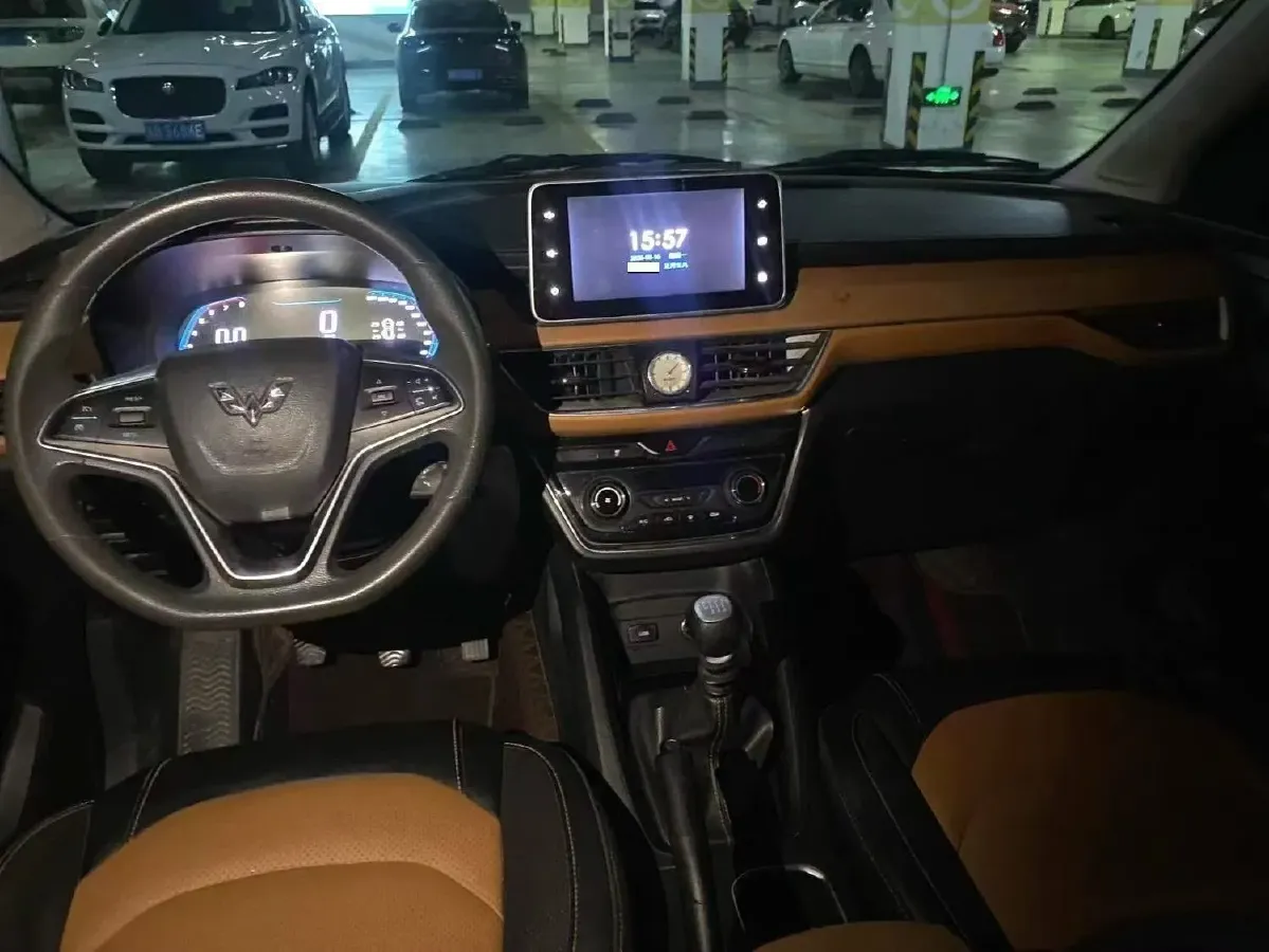 2018 WuLing HongGuang S3 1.5L 112HP L4 6MT,autocango,china used car exporter,china ev exporter,chinese used car exporter,chinese used ev exporter