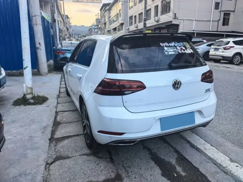 2018 Volkswagen Golf 1.4T 131HP L4 7DCT,autocango,china used car exporter,china ev exporter,chinese used car exporter,chinese used ev exporter