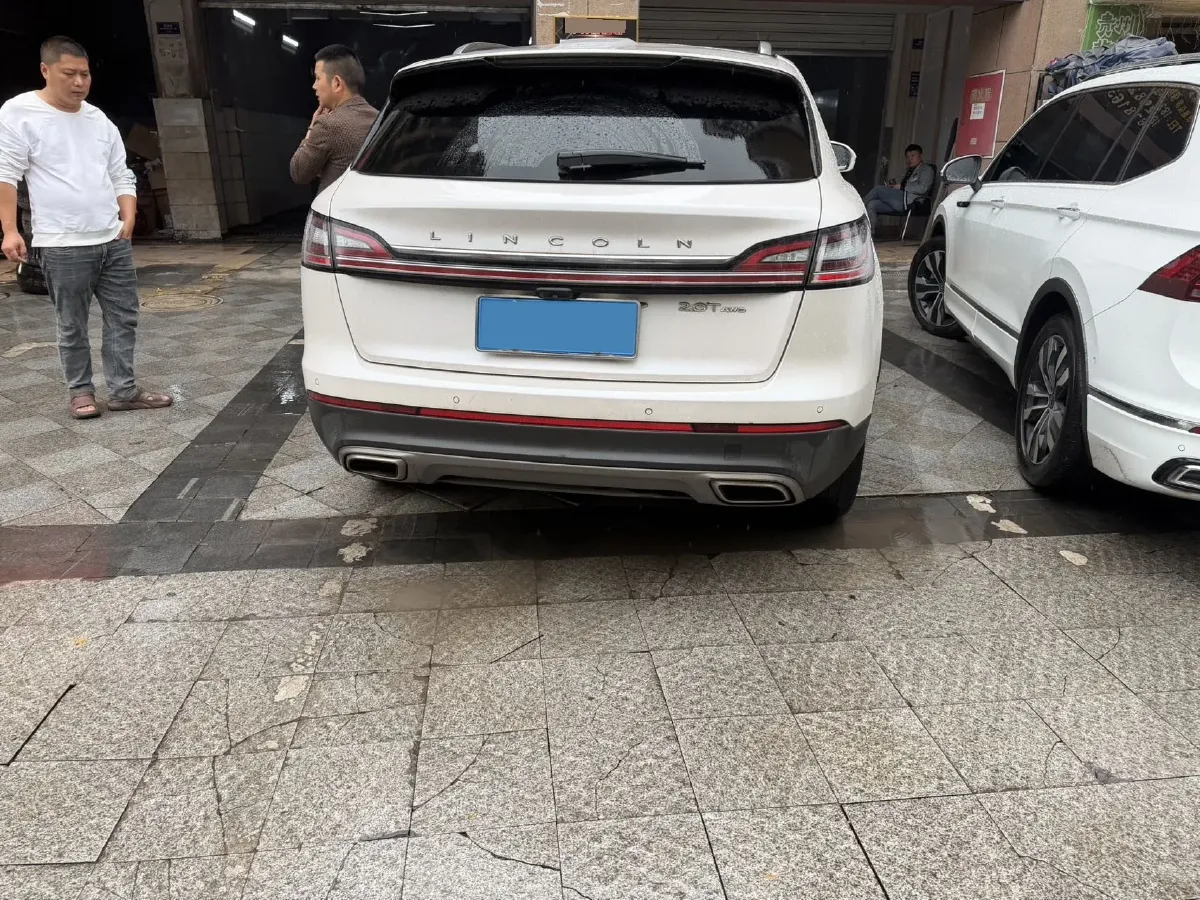2019 Lincoln Nautilus 2.0T 235HP L4 8AT,autocango,china used car exporter,china ev exporter,chinese used car exporter,chinese used ev exporter