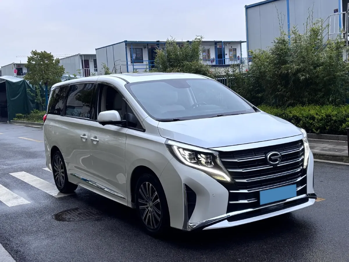 2021 GAC Trumpchi M8 2.0T 252HP L4 8AT,autocango,china used car exporter,china ev exporter,chinese used car exporter,chinese used ev exporter