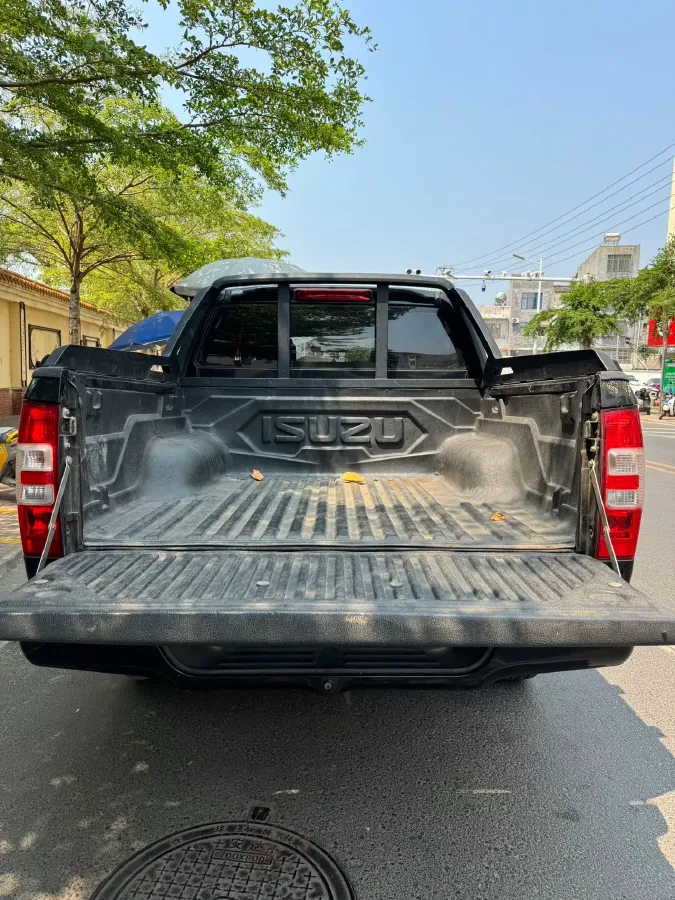 2020 ChangAn Kaicene KaiCheng F70 2.4T 218HP L4 6MT,autocango,china used car exporter,china ev exporter,chinese used car exporter,chinese used ev exporter