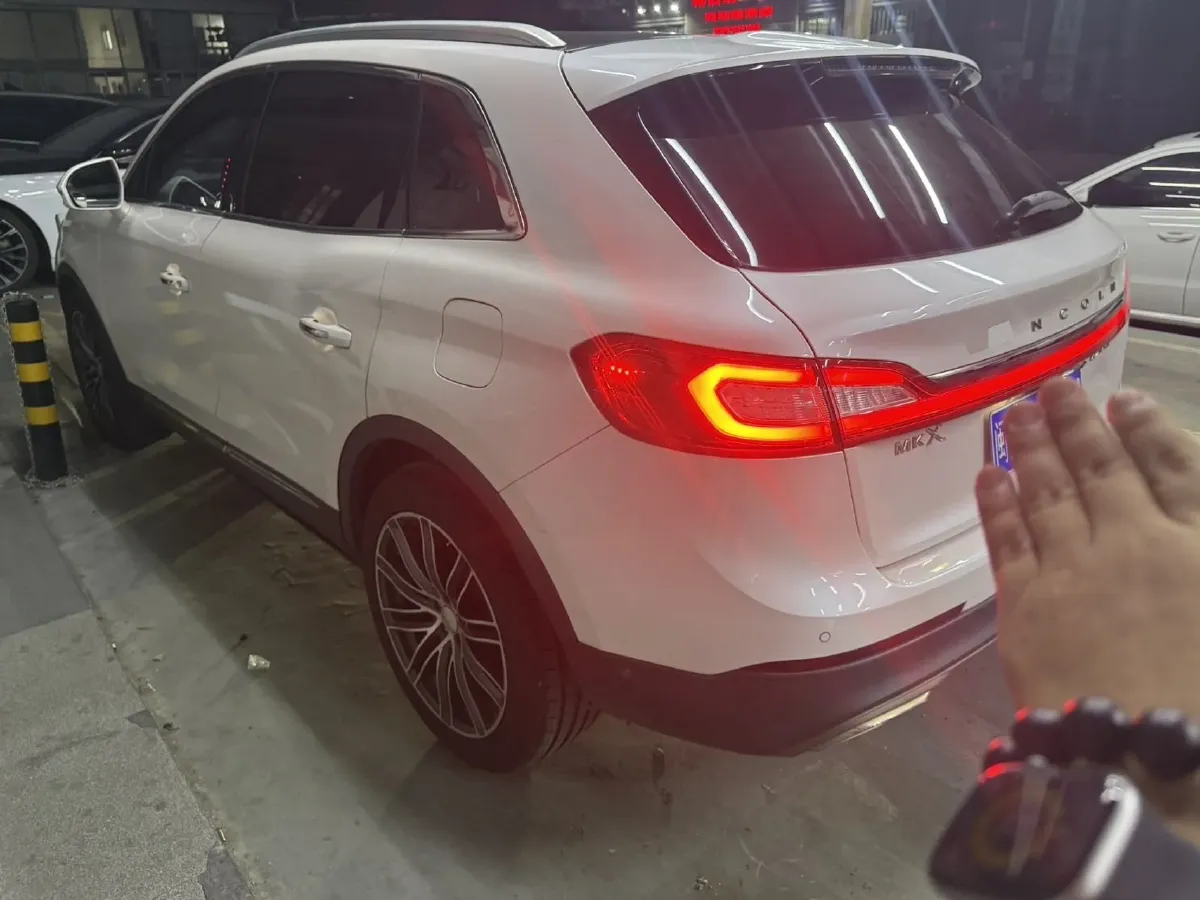 2017 Lincoln MKX 2.0T 253HP L4 6AT,autocango,china used car exporter,china ev exporter,chinese used car exporter,chinese used ev exporter