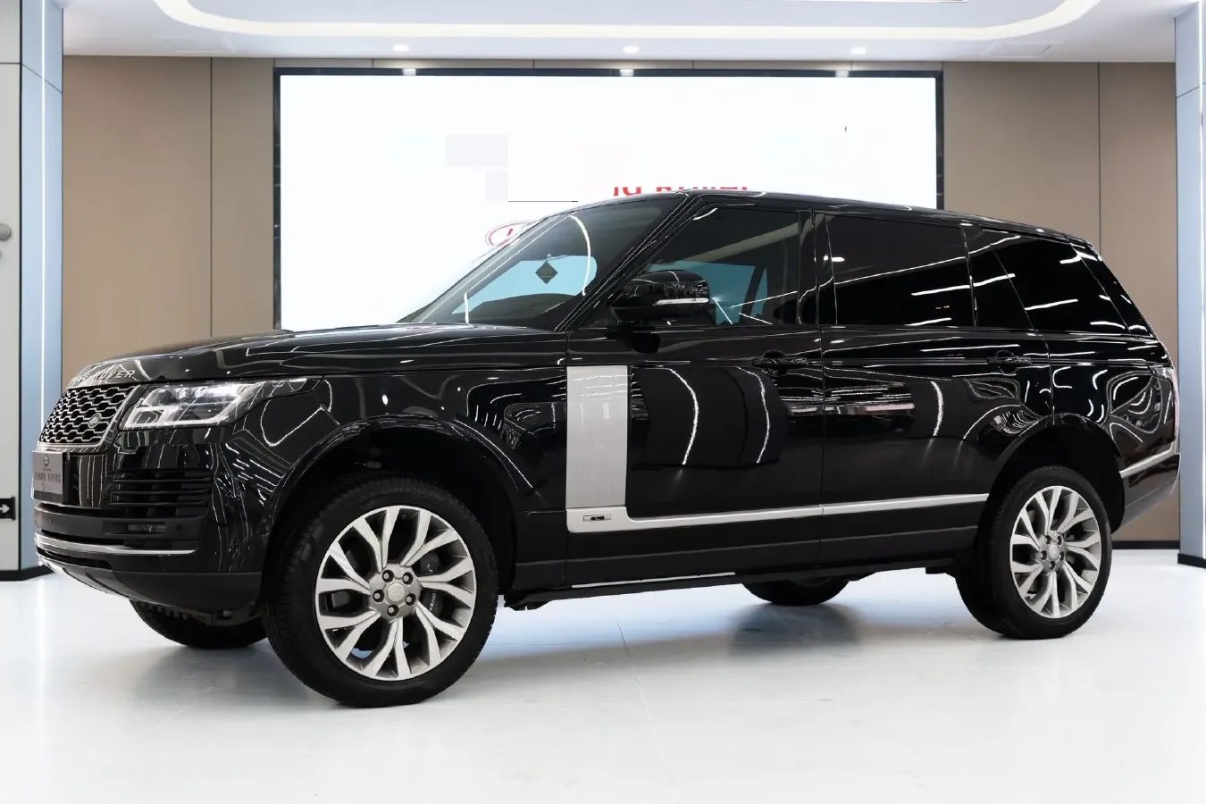 2021 Land Rover Range Rover 3.0T 400HP L6 8AT,autocango,china used car exporter,china ev exporter,chinese used car exporter,chinese used ev exporter