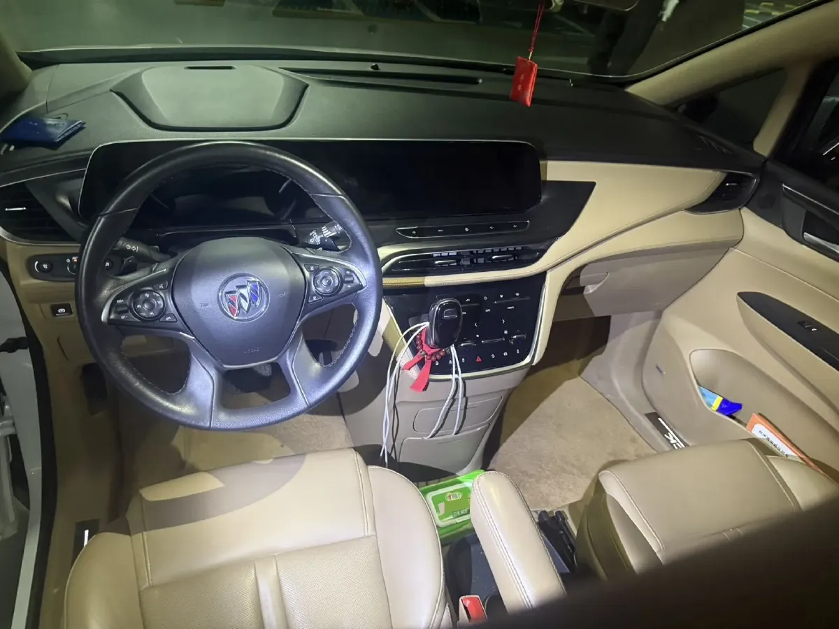 2021 Buick GL8 2.0T 237HP L4 9AT,autocango,china used car exporter,china ev exporter,chinese used car exporter,chinese used ev exporter