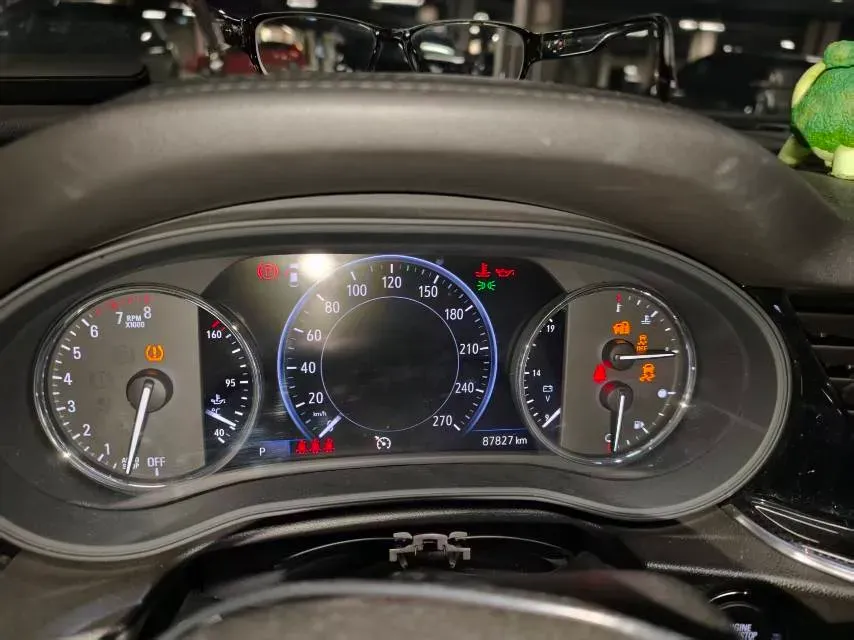 2020 Buick Regal 2.0T 237HP L4 9AT,autocango,china used car exporter,china ev exporter,chinese used car exporter,chinese used ev exporter