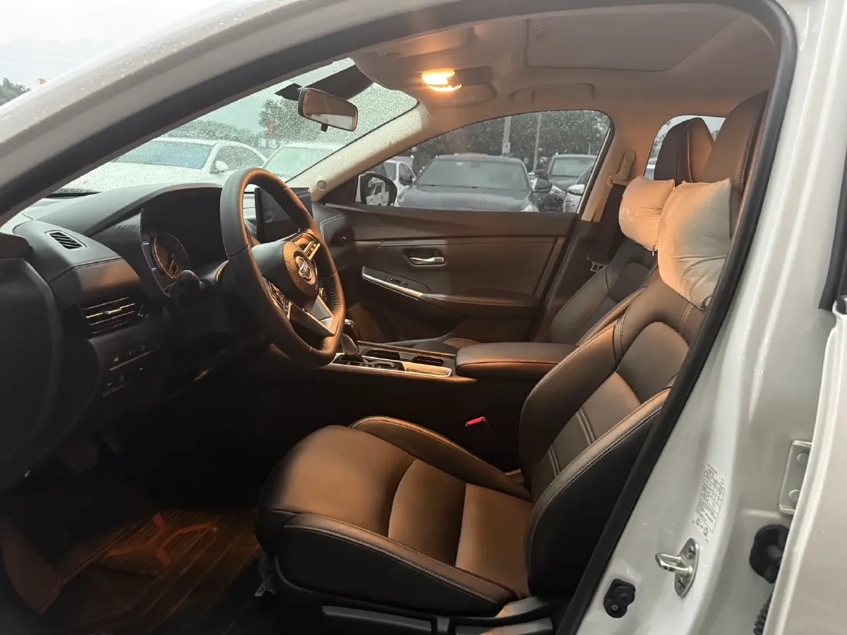 2023 Nissan Sylphy 1.6L 135HP L4 CVT,autocango,china used car exporter,china ev exporter,chinese used car exporter,chinese used ev exporter