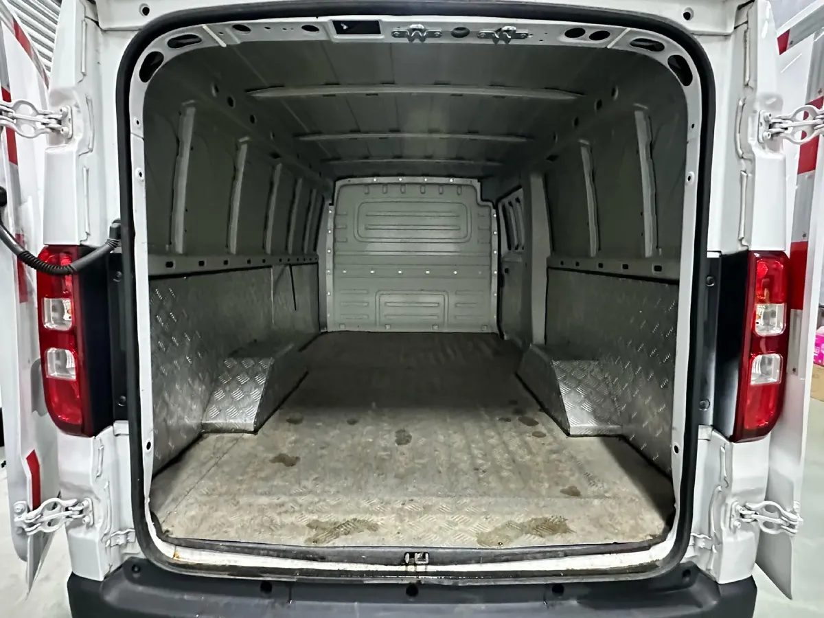 2024 WuLing YangGuang BEV 41.9KWH,autocango,china used car exporter,china ev exporter,chinese used car exporter,chinese used ev exporter