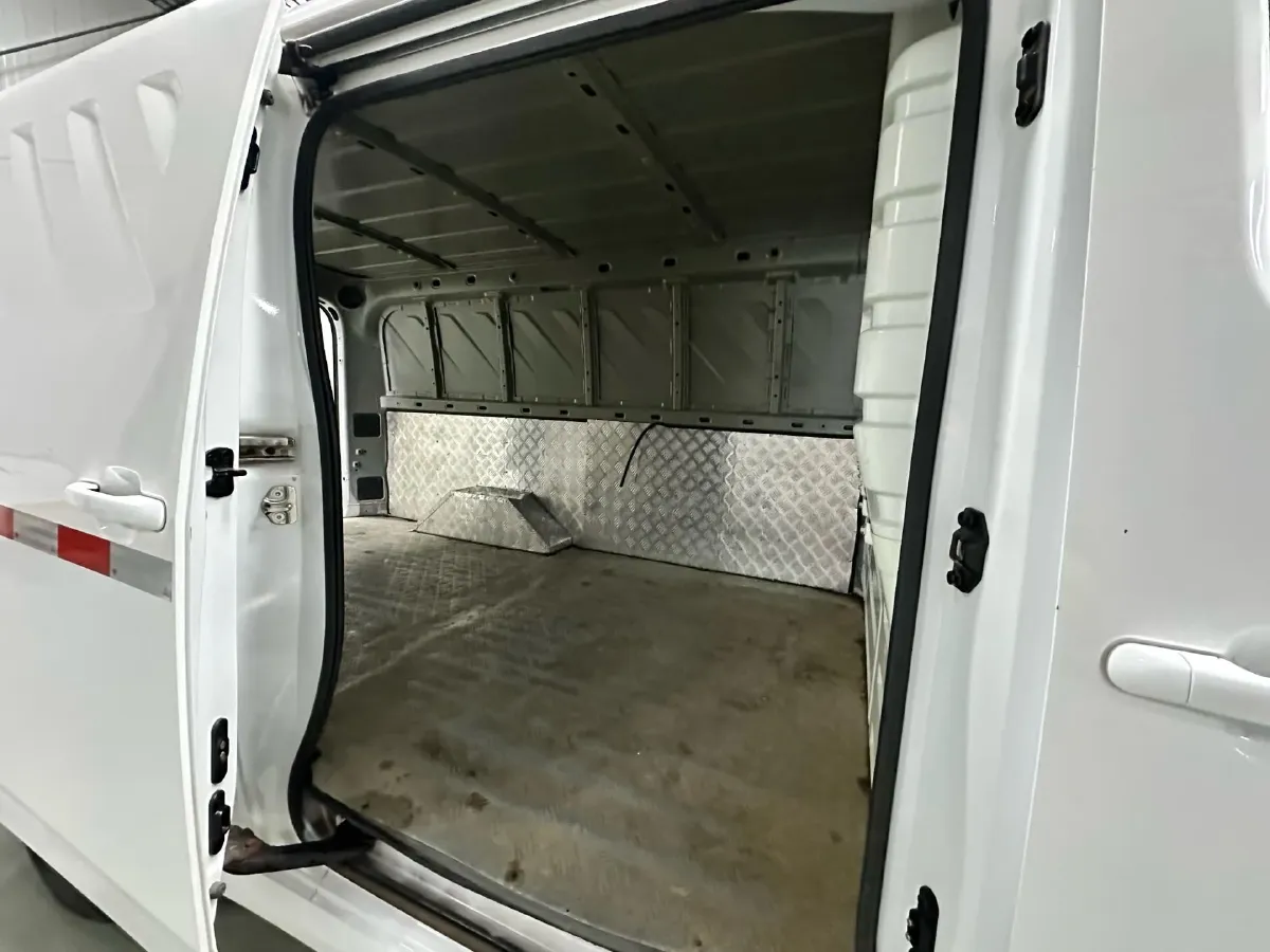 2024 WuLing YangGuang BEV 41.9KWH,autocango,china used car exporter,china ev exporter,chinese used car exporter,chinese used ev exporter