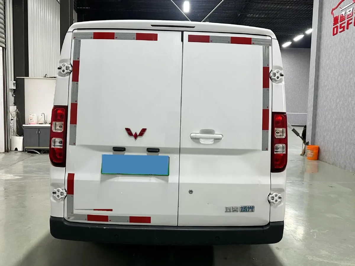 2024 WuLing YangGuang BEV 41.9KWH,autocango,china used car exporter,china ev exporter,chinese used car exporter,chinese used ev exporter
