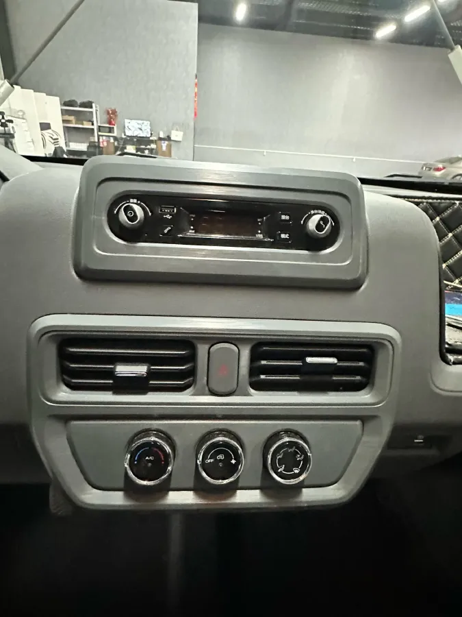 2024 WuLing YangGuang BEV 41.9KWH,autocango,china used car exporter,china ev exporter,chinese used car exporter,chinese used ev exporter