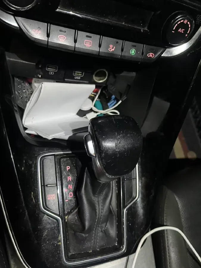 2018 Kia Sportage R 2.0L 160HP L4 6AT,autocango,china used car exporter,china ev exporter,chinese used car exporter,chinese used ev exporter