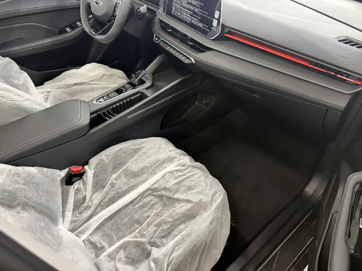 2024 Geely Binray 1.5T 181HP L4 7DCT,autocango,china used car exporter,china ev exporter,chinese used car exporter,chinese used ev exporter