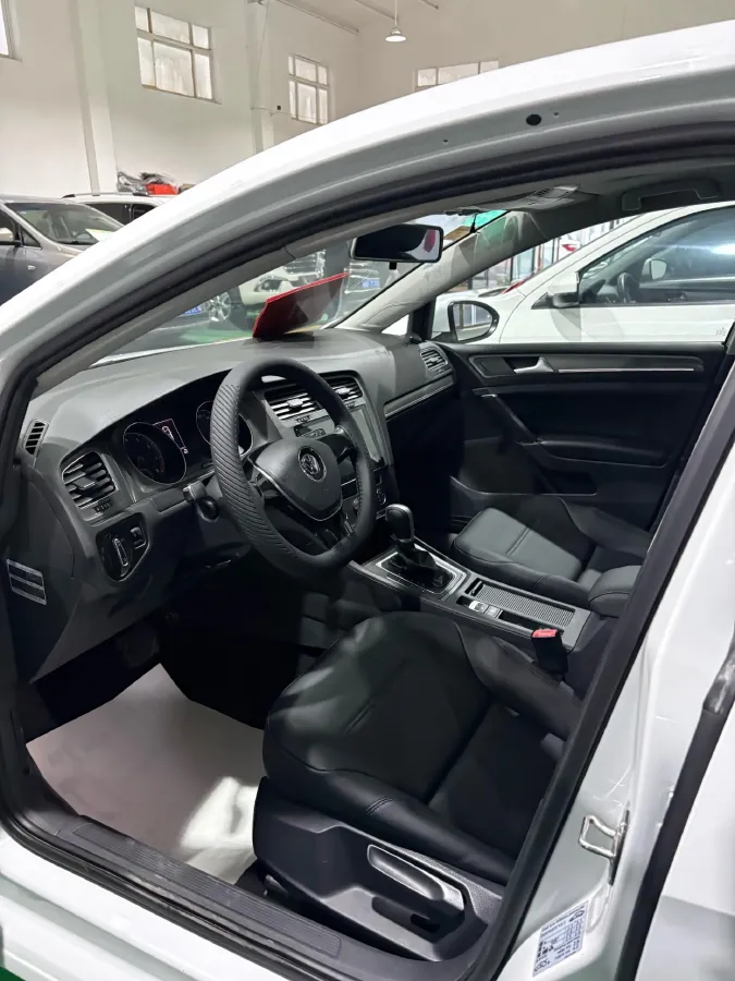 2016 Volkswagen Polo 1.4L 90HP L4 6AT,autocango,china used car exporter,china ev exporter,chinese used car exporter,chinese used ev exporter