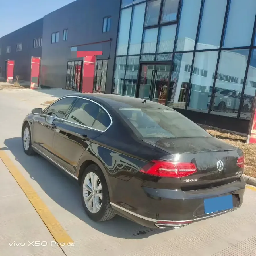 2019 Volkswagen Magotan 2.0T 186HP L4 7DCT,autocango,china used car exporter,china ev exporter,chinese used car exporter,chinese used ev exporter
