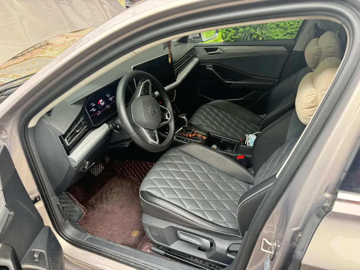 2023 Volkswagen Sagitar 1.5T 160HP L4 7DCT,autocango,china used car exporter,china ev exporter,chinese used car exporter,chinese used ev exporter