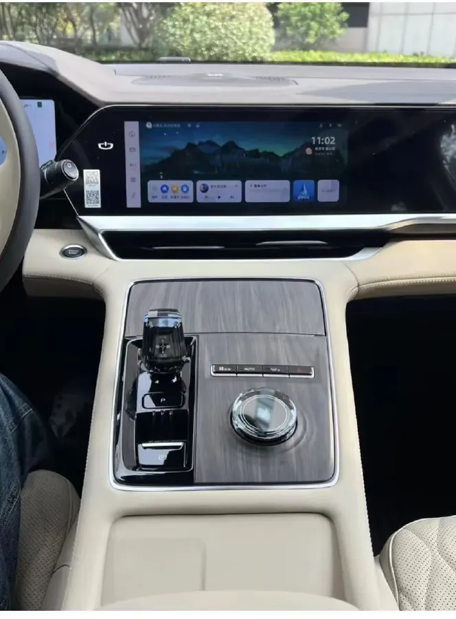 2025 Geely Monjaro 2.0T 238HP L4 8AT,autocango,china used car exporter,china ev exporter,chinese used car exporter,chinese used ev exporter