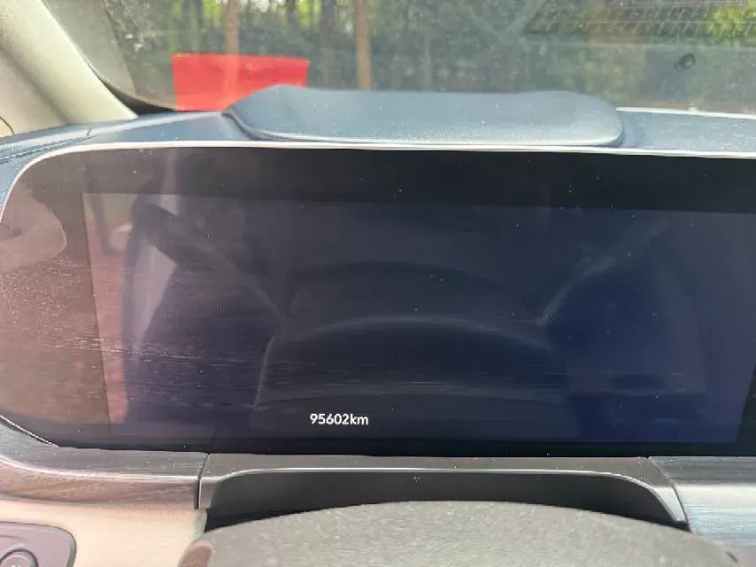 2021 Buick GL8 2.0T 237HP L4 9AT,autocango,china used car exporter,china ev exporter,chinese used car exporter,chinese used ev exporter