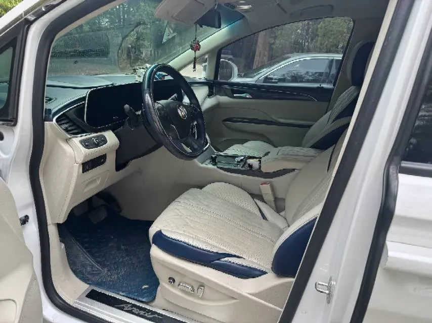 2021 Buick GL8 2.0T 237HP L4 9AT,autocango,china used car exporter,china ev exporter,chinese used car exporter,chinese used ev exporter