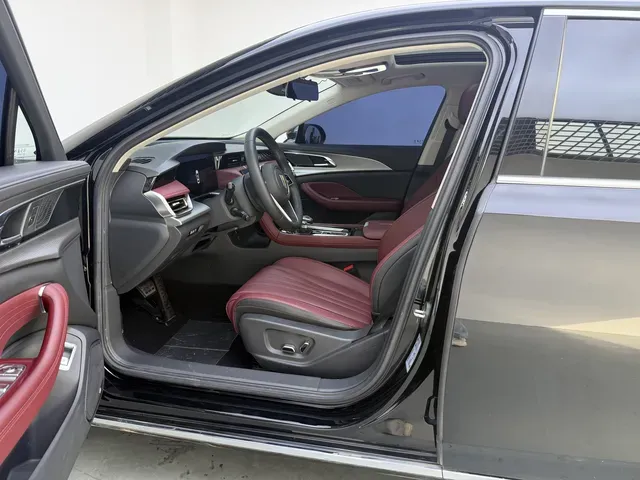 2024 HongQi H5 1.5T 169HP L4 7DCT,autocango,china used car exporter,china ev exporter,chinese used car exporter,chinese used ev exporter