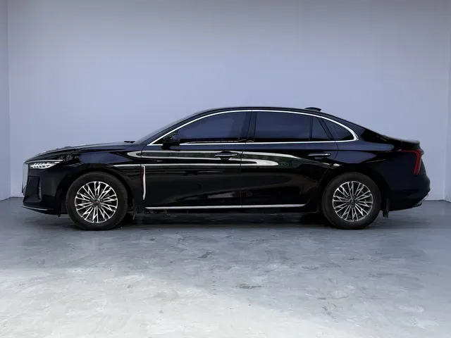 2024 HongQi H5 1.5T 169HP L4 7DCT,autocango,china used car exporter,china ev exporter,chinese used car exporter,chinese used ev exporter