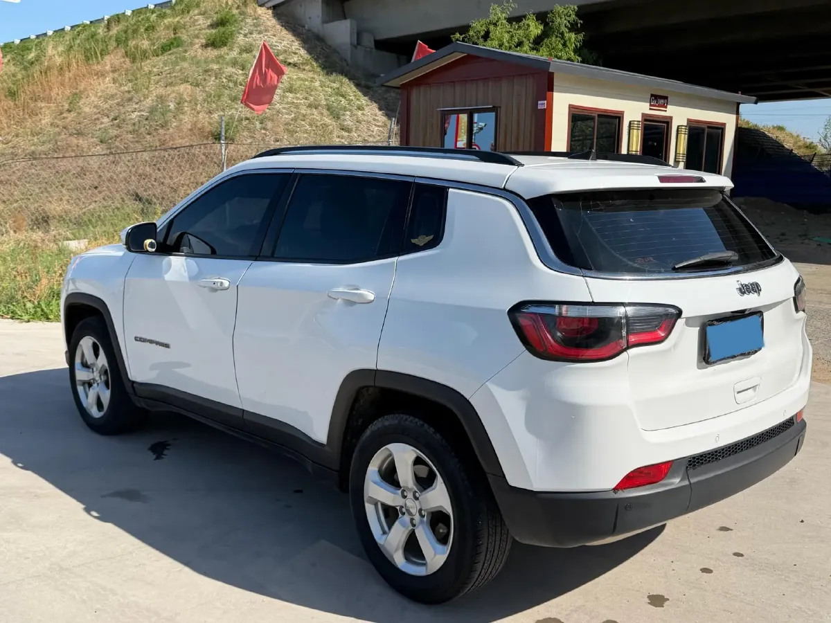 2019 Jeep Compass 1.3T 173HP L4 7DCT,autocango,china used car exporter,china ev exporter,chinese used car exporter,chinese used ev exporter