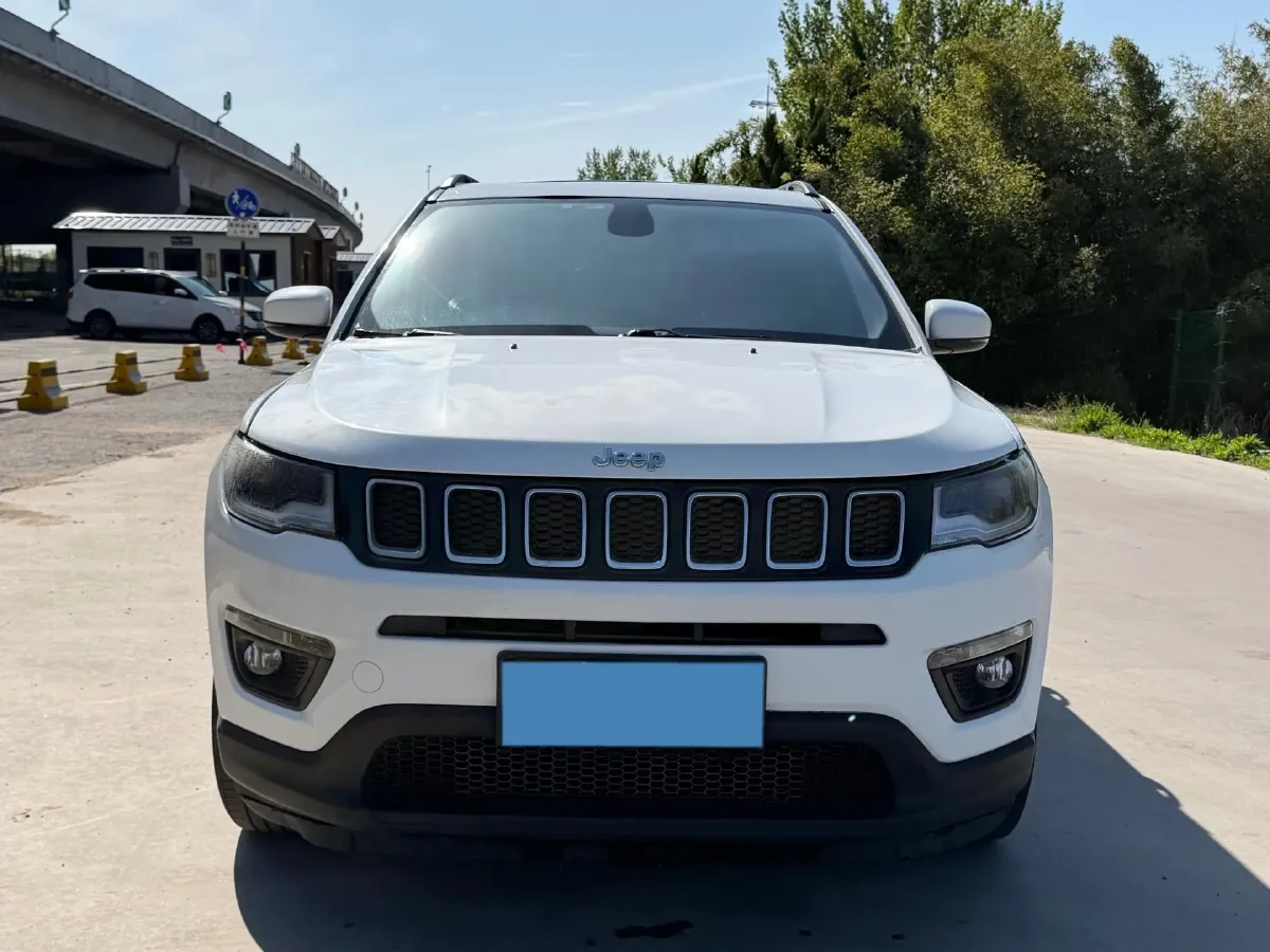 2019 Jeep Compass 1.3T 173HP L4 7DCT,autocango,china used car exporter,china ev exporter,chinese used car exporter,chinese used ev exporter