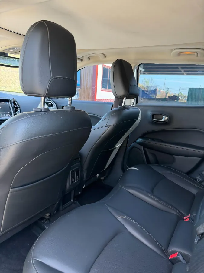 2019 Jeep Compass 1.3T 173HP L4 7DCT,autocango,china used car exporter,china ev exporter,chinese used car exporter,chinese used ev exporter