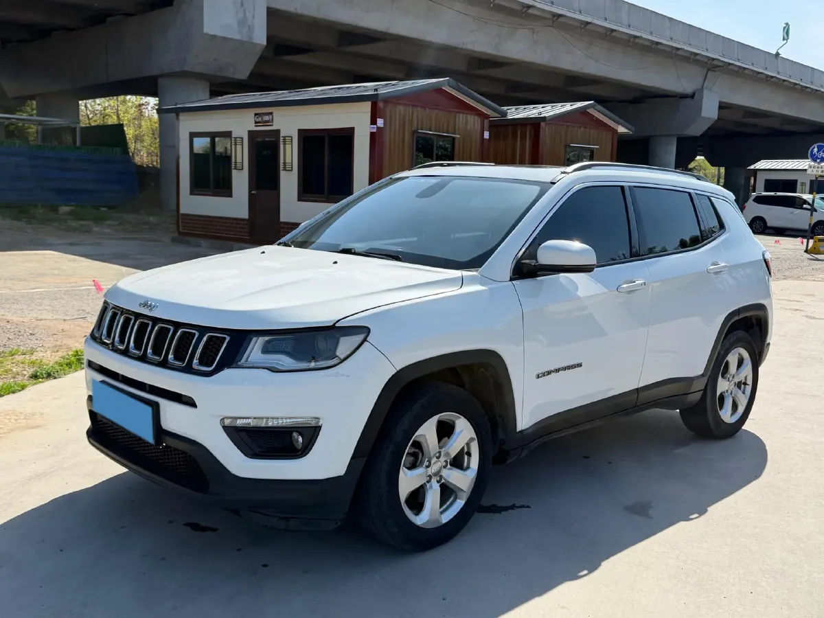 2019 Jeep Compass 1.3T 173HP L4 7DCT,autocango,china used car exporter,china ev exporter,chinese used car exporter,chinese used ev exporter