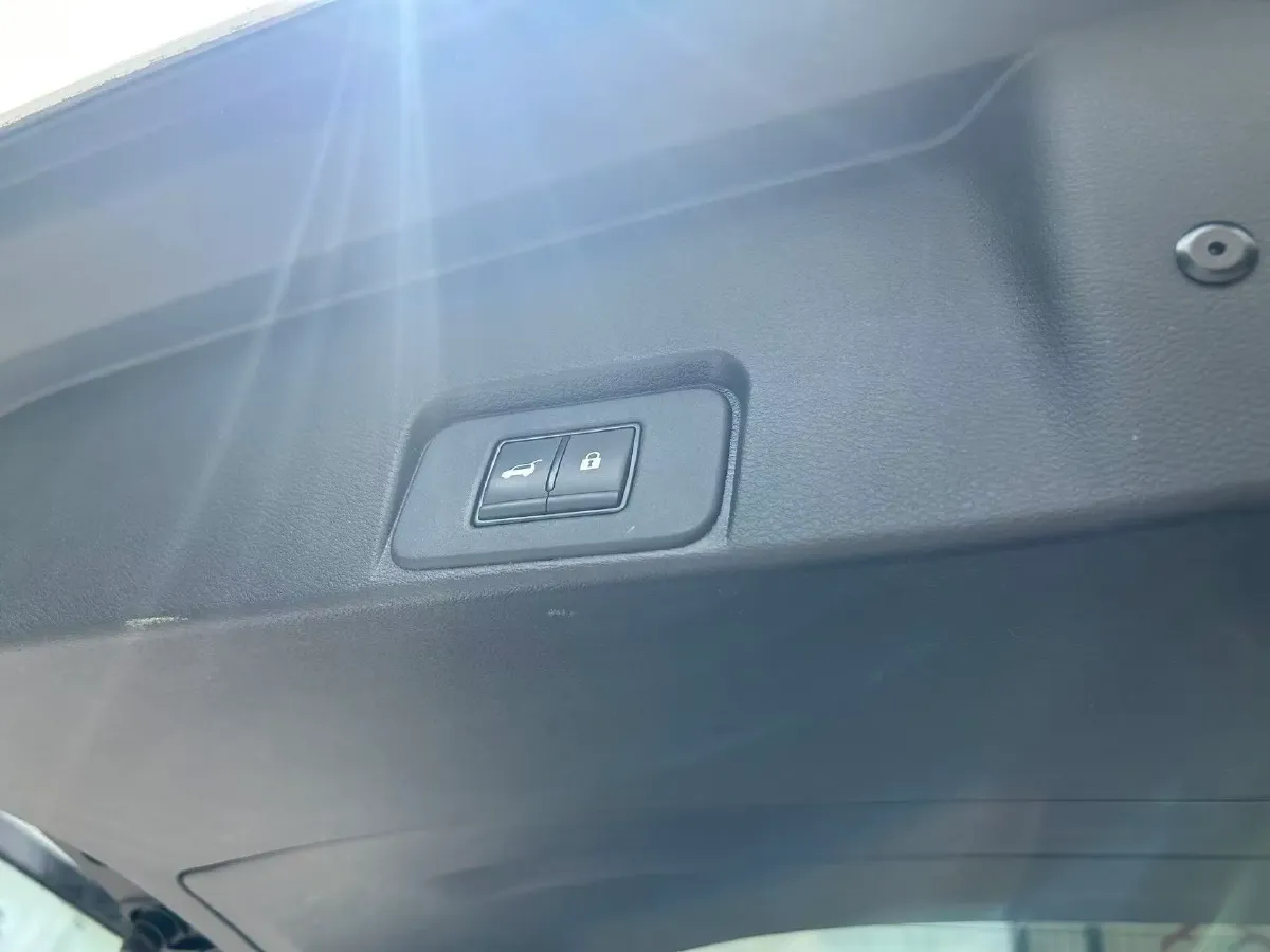 2023 Nissan X-Trail 1.5T 144HP L3 Hybrid,autocango,china used car exporter,china ev exporter,chinese used car exporter,chinese used ev exporter