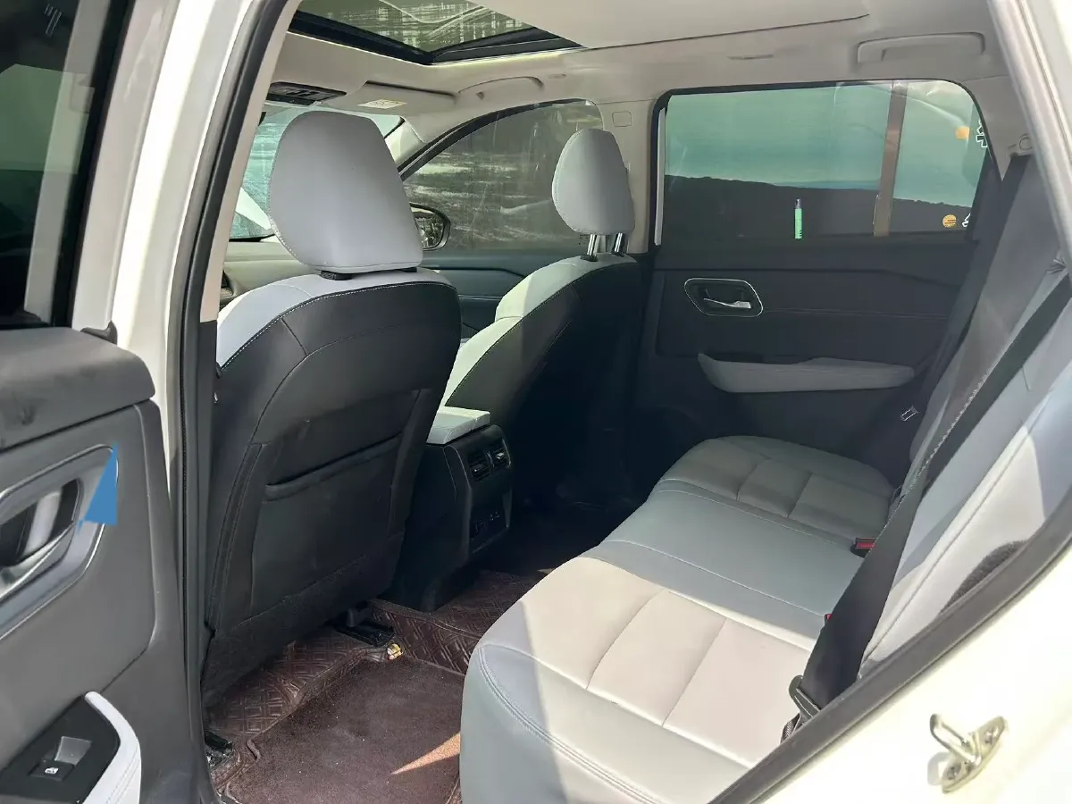 2023 Nissan X-Trail 1.5T 144HP L3 Hybrid,autocango,china used car exporter,china ev exporter,chinese used car exporter,chinese used ev exporter