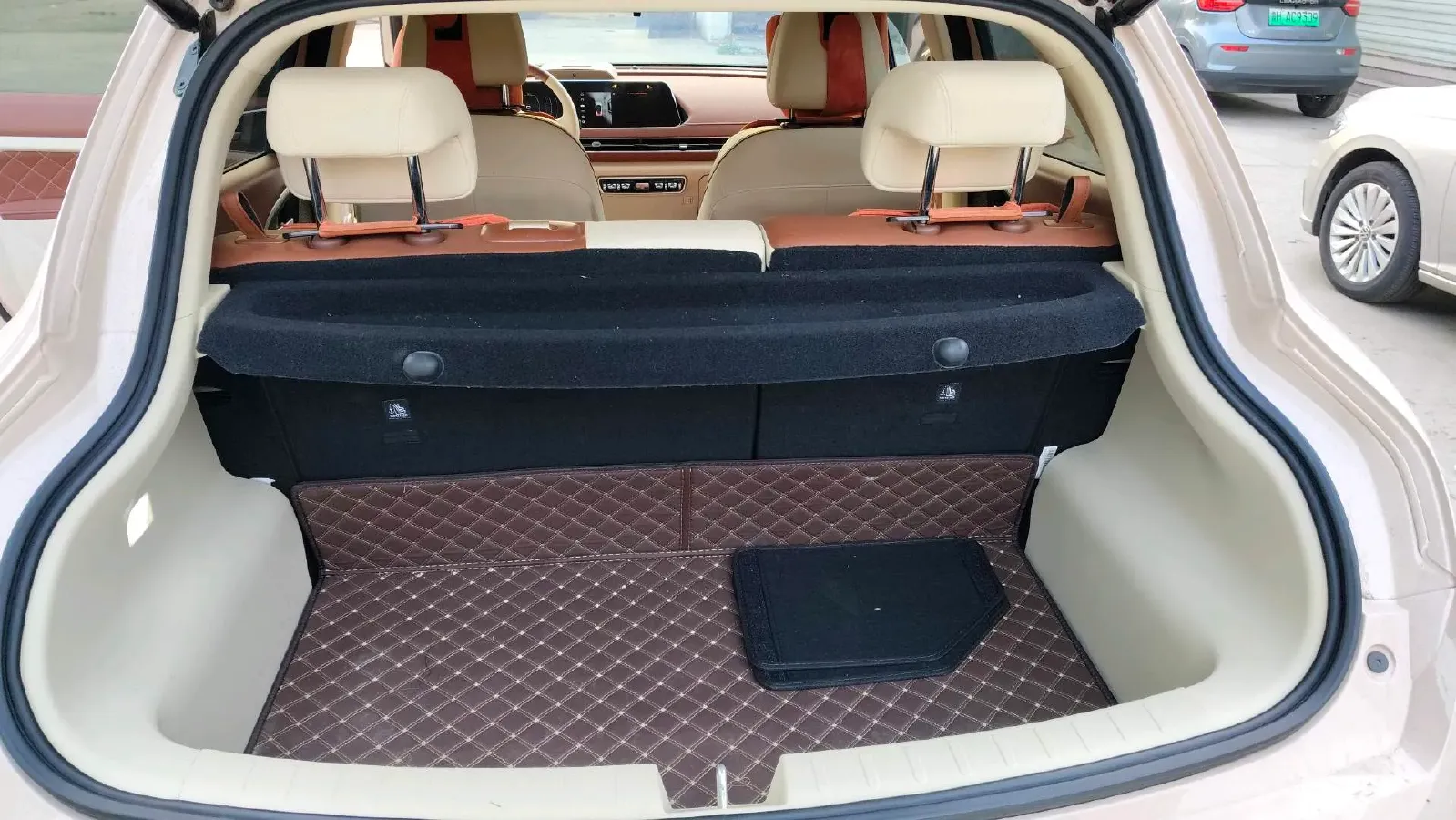 2023 Ora FunkyCat BEV 45.99KWH,autocango,china used car exporter,china ev exporter,chinese used car exporter,chinese used ev exporter