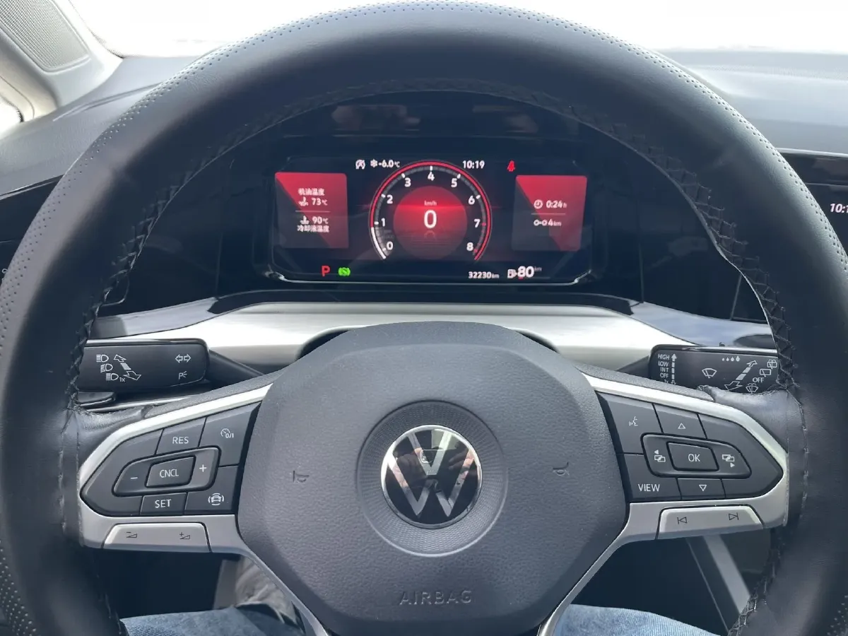 2021 Volkswagen Golf 1.4T 150HP L4 7DCT,autocango,china used car exporter,china ev exporter,chinese used car exporter,chinese used ev exporter