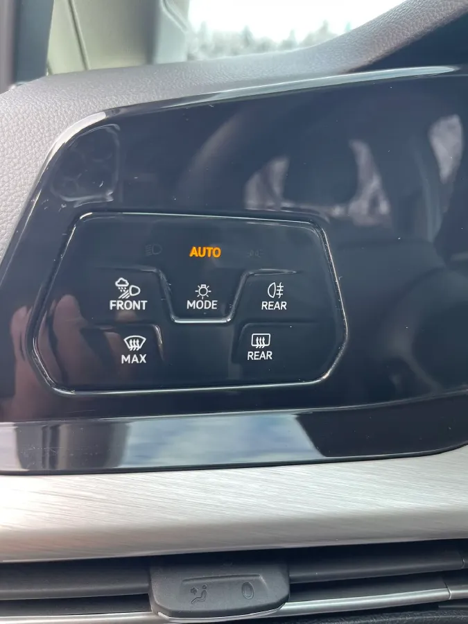 2021 Volkswagen Golf 1.4T 150HP L4 7DCT,autocango,china used car exporter,china ev exporter,chinese used car exporter,chinese used ev exporter