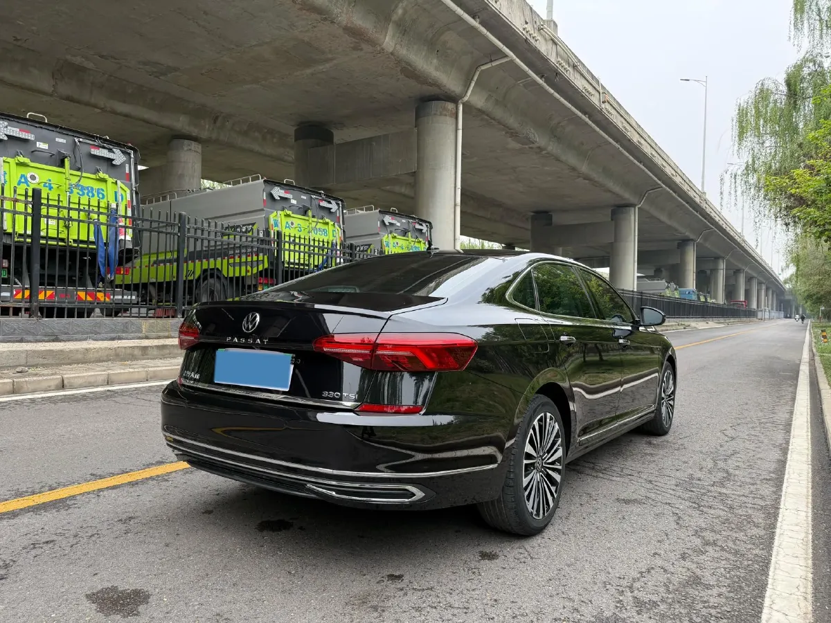 2020 Volkswagen Passat 2.0T 186HP L4 7DCT,autocango,china used car exporter,china ev exporter,chinese used car exporter,chinese used ev exporter