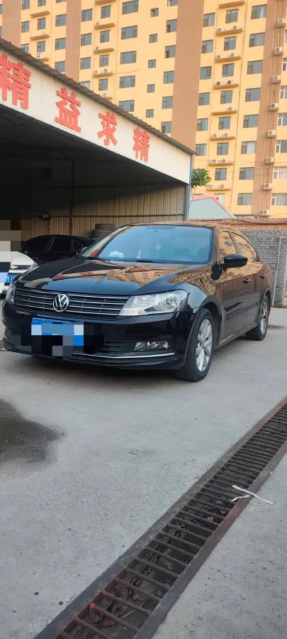 2017 Zotye Damy X7 1.8T 177HP L4 5MT,autocango,china used car exporter,china ev exporter,chinese used car exporter,chinese used ev exporter