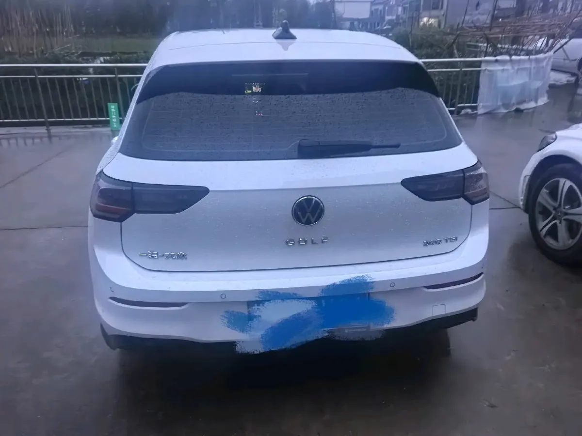 2025 Volkswagen Golf 1.5T 160HP L4 7DCT,autocango,china used car exporter,china ev exporter,chinese used car exporter,chinese used ev exporter