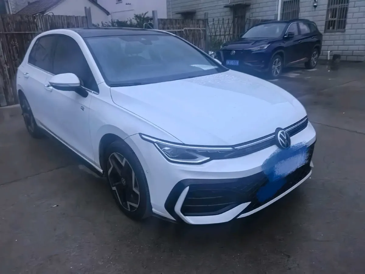 2025 Volkswagen Golf 1.5T 160HP L4 7DCT,autocango,china used car exporter,china ev exporter,chinese used car exporter,chinese used ev exporter