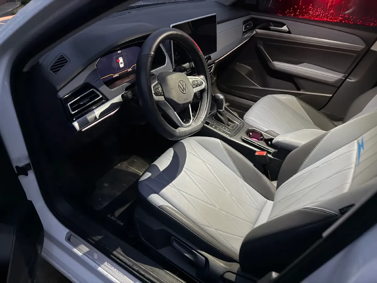 2023 Volkswagen Lavida 1.5L 113HP L4 6AT,autocango,china used car exporter,china ev exporter,chinese used car exporter,chinese used ev exporter