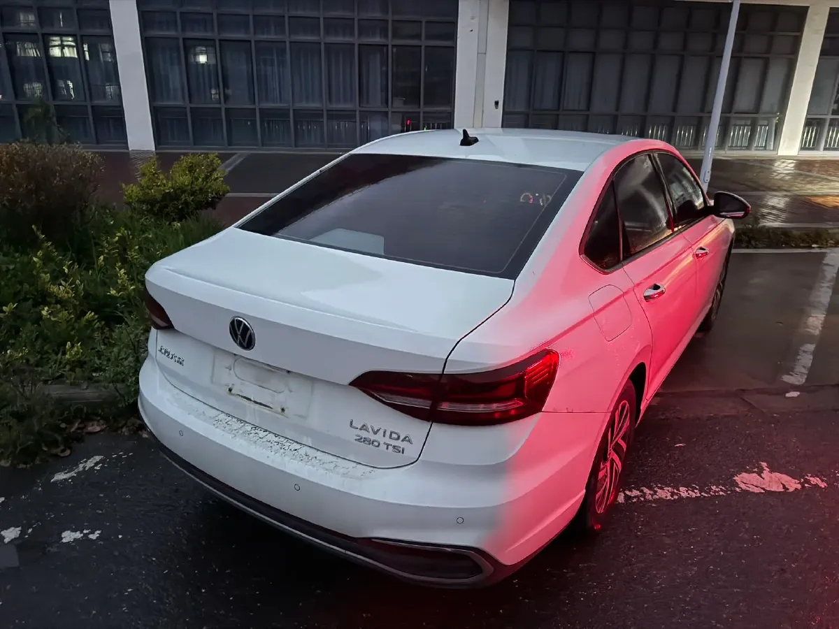 2023 Volkswagen Lavida 1.5L 113HP L4 6AT,autocango,china used car exporter,china ev exporter,chinese used car exporter,chinese used ev exporter