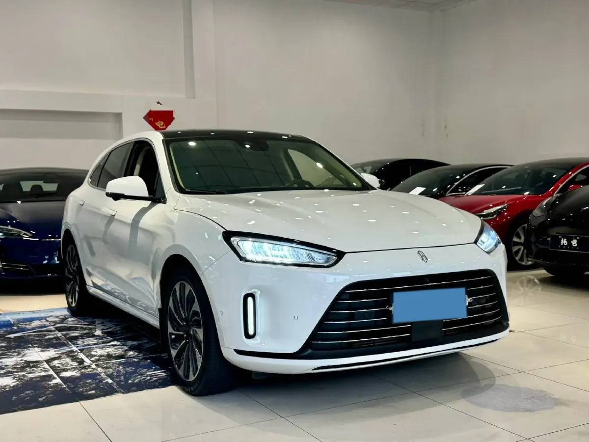 2022 Isuzu Mu-X 2.0T 220HP L4 8AT,autocango,china used car exporter,china ev exporter,chinese used car exporter,chinese used ev exporter