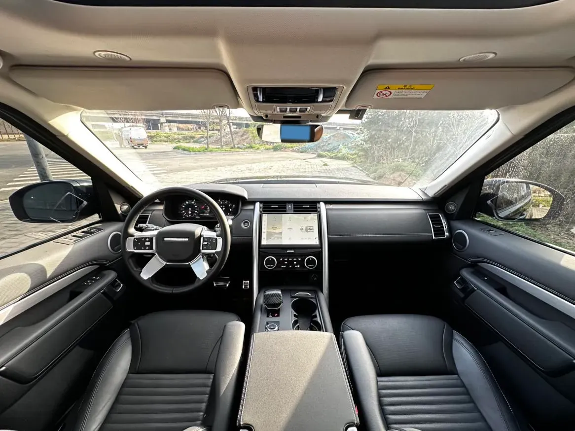 2024 Land Rover Discovery 3.0T 360HP L6 8AT,autocango,china used car exporter,china ev exporter,chinese used car exporter,chinese used ev exporter