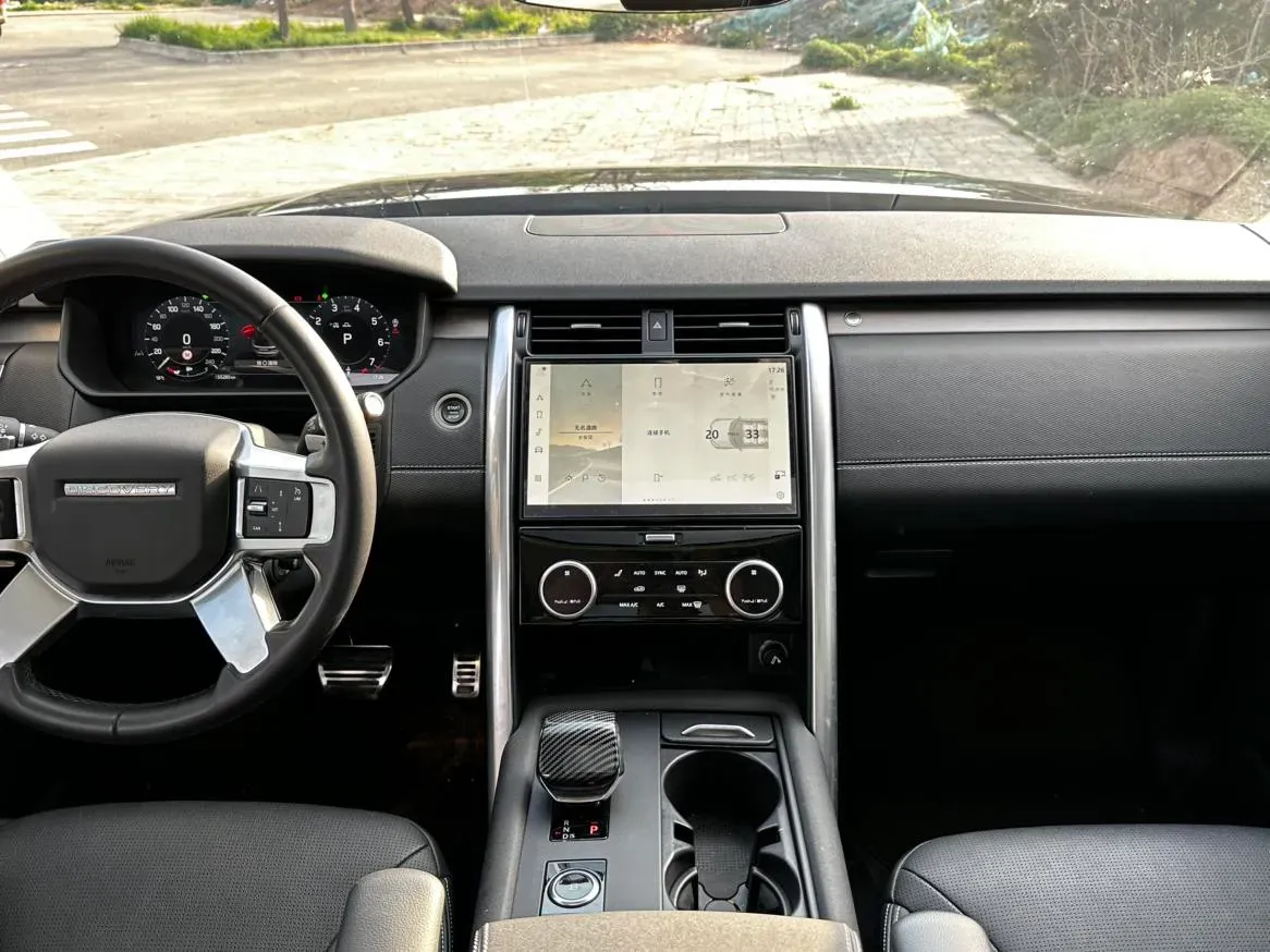 2024 Land Rover Discovery 3.0T 360HP L6 8AT,autocango,china used car exporter,china ev exporter,chinese used car exporter,chinese used ev exporter